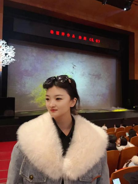 张冰冰是什么生肖属相（张冰冰属相是什么？牛🐂）