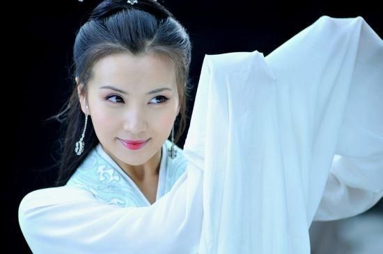 貂蝉属相是什么生肖呢（貂蝉属什么生肖？揭秘三国美女真实年份🤔）