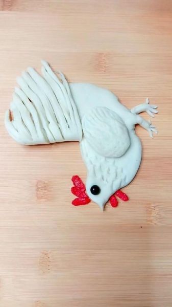 生肖鸡面食属相（生肖鸡面食属相含义🍜🐓）