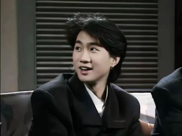 家驹属相生肖（黄家驹属什么生肖？）