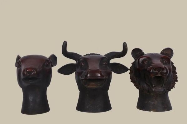 古玩十二生肖属相铜器（古玩十二生肖属相铜器鉴别指南）