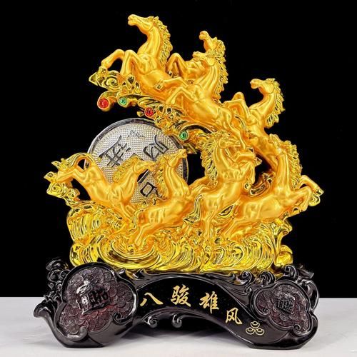 钟上面有什么生肖属相（钟上面放什么生肖摆件最招好运）