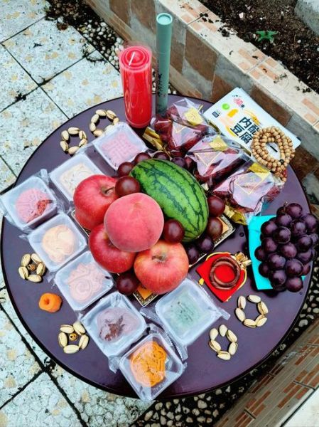 生肖属相拜月（生肖属相拜月口诀大全）