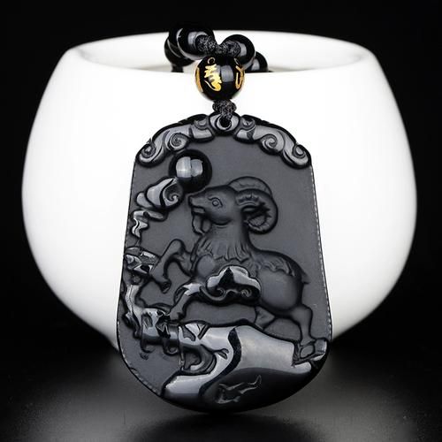 羊生肖属相挂件(属羊适合戴羊生肖属相挂件吗)