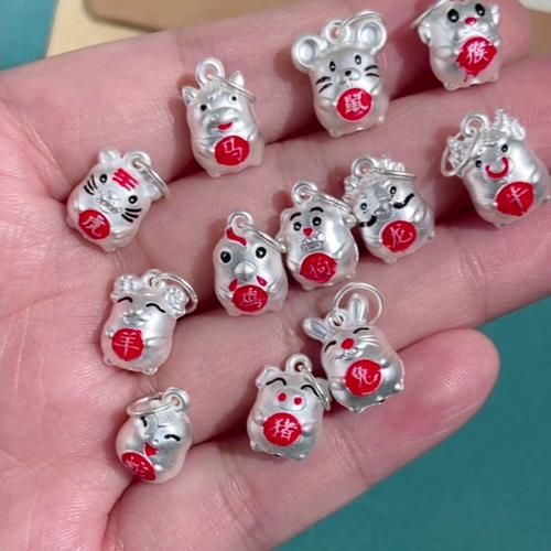 银饰生肖属相配对（银饰生肖属相配对表）