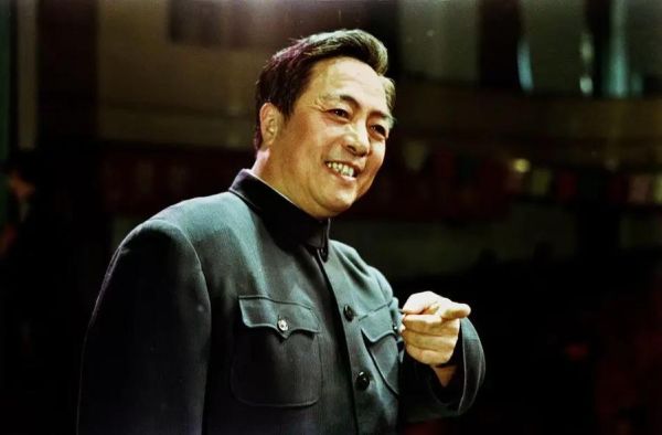 袁阔成属什么生肖属相（袁阔成属什么生肖的完整答案）