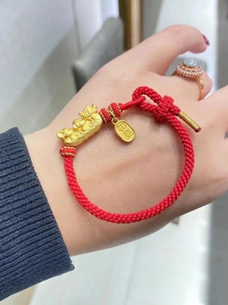 生肖手链男款属相(生肖手链男款选属相技巧🐉)