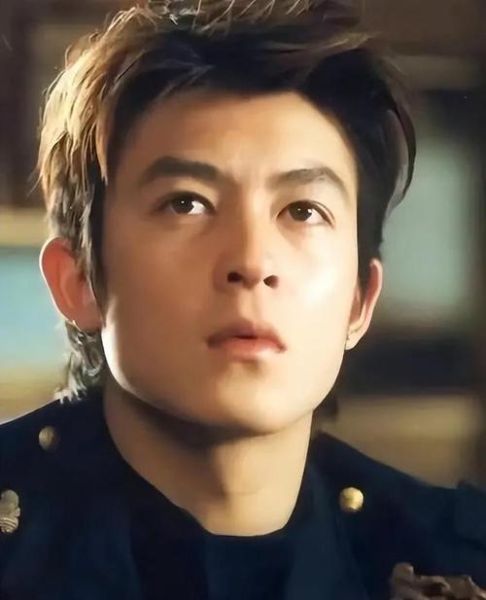 陈冠希什么生肖属相的（陈冠希属什么生肖？一文看懂）