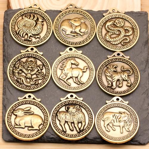 黄铜生肖属相图片（黄铜生肖属相图片大全去哪找）