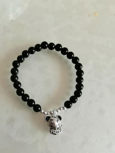 生肖属相黑曜石(属鼠戴黑曜石好吗?禁忌、功效与真假分辨🐭🖤)