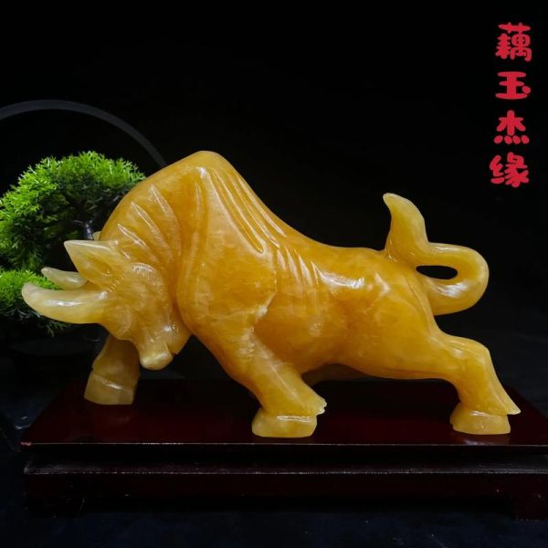 黄玉属相生肖摆件（黄玉12生肖摆件真的能招财吗？）