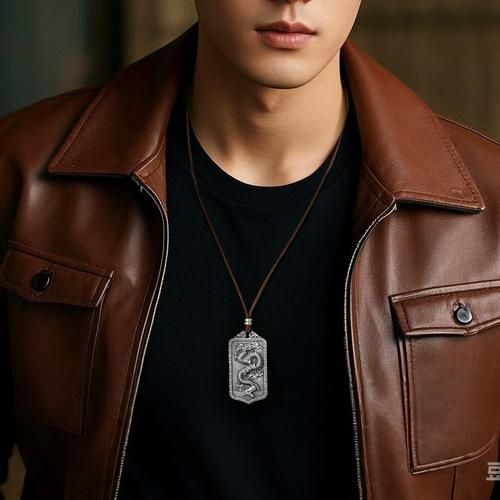 男士生肖属相银牌（男士生肖属相银牌送啥寓意最深？）