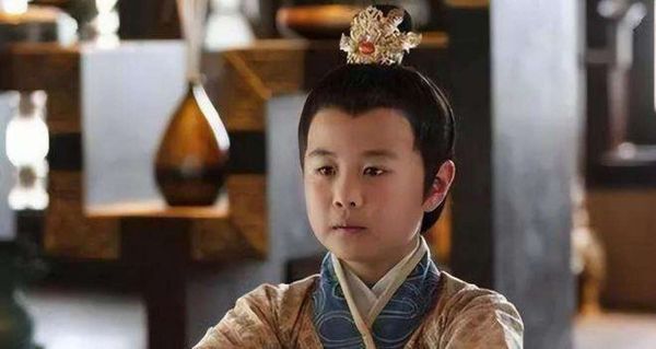 孔融属什么生肖属相