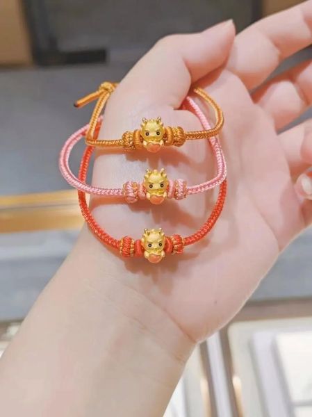 儿童生肖属相手链（宝宝生肖红绳手链选哪属相更旺运）