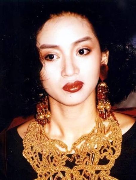 梅艳芳是什么生肖属相(梅艳芳生肖属相是什么)