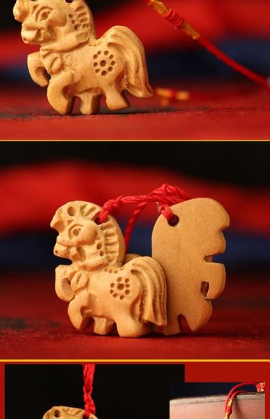 生肖属相桃木吊坠（生肖桃木吊坠什么材质好？💡新手挑款指南）