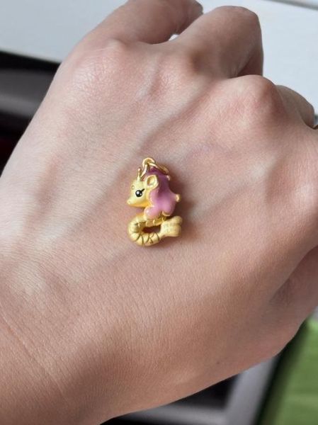 宝宝生肖龙属相黄金（宝宝属龙戴什么黄金礼物好）