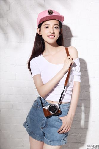 康宁女演员生肖属相（康宁女演员属什么生肖）