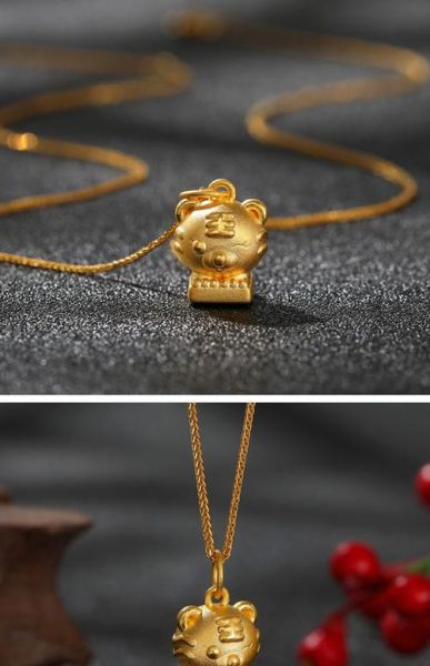 属相吊坠虎生肖（属虎人戴什么吊坠最旺）