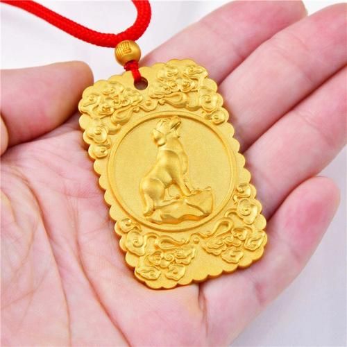 属相吊坠 手链生肖狗（属狗手链怎么选款式最吉利？）