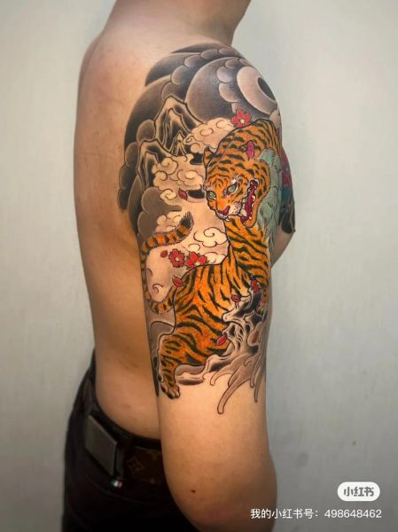 介意生肖属相纹身吗（把生肖虎纹在身上到底吉不吉利）