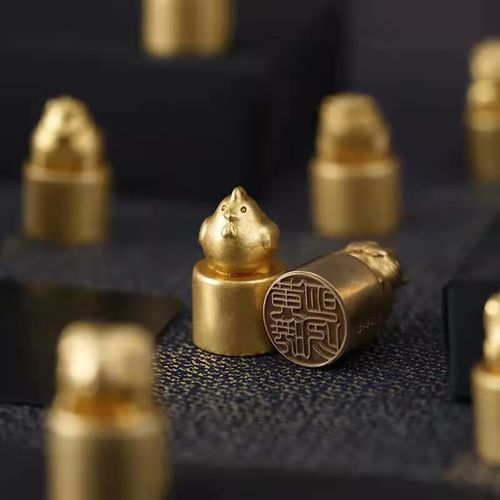 生肖属相刻字礼品（生肖属相刻字礼品定制攻略）