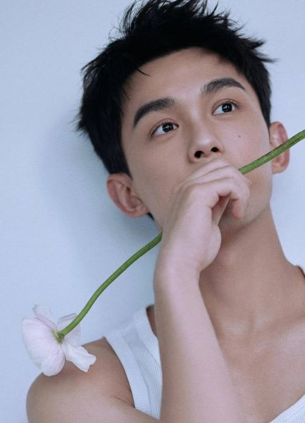 吴磊简介生肖属相（吴磊生肖属什么？小白秒懂速查）