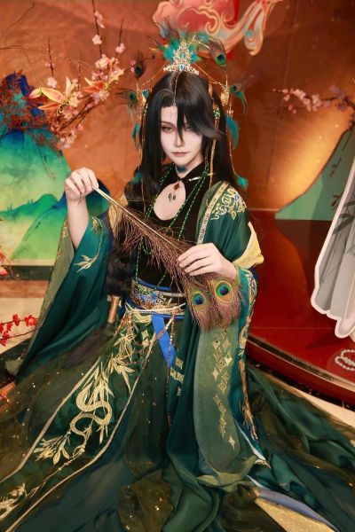 文丑属什么生肖属相（文丑属什么生肖属相揭秘）