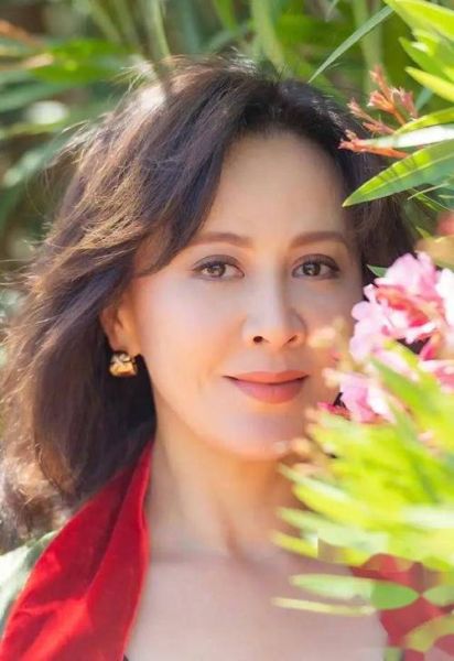 刘嘉玲属什么生肖属相