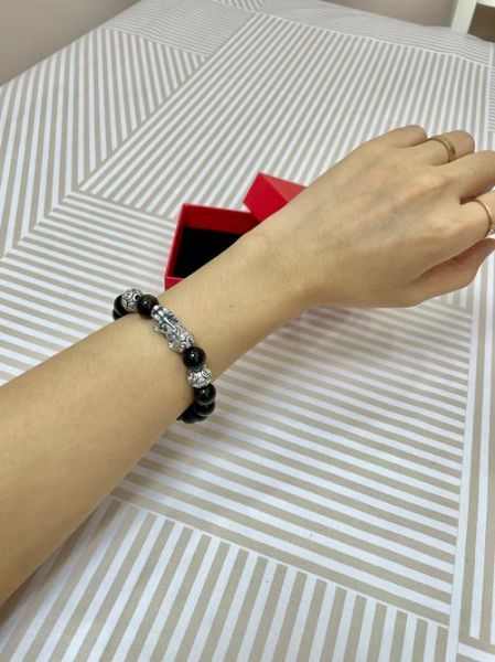 生肖属相黑曜石手链（黑曜石手链真的不能随便戴吗）