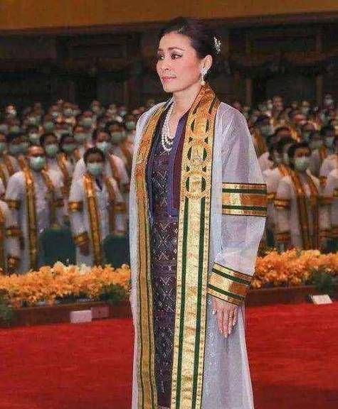 泰国贵妃什么生肖属相（泰国贵妃是什么生肖属相）