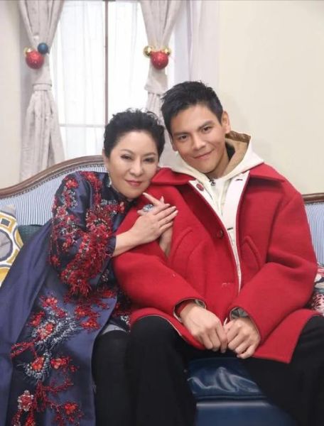 向太属相是什么生肖（向太是什么生肖出生年份）