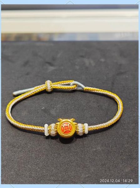 属相羊带啥生肖（属羊人佩戴什么生肖最旺？这3枚别错过）