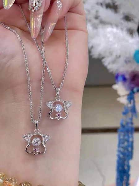 宝宝生肖属相吊坠（宝宝生肖属相吊坠怎么选最放心）