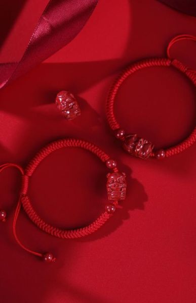 朱砂属相手链十二生肖(朱砂属相手链怎么戴才不踩坑)